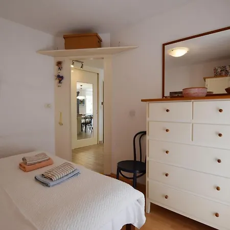 Charming And Tranquil Center Appartamento Rovigno