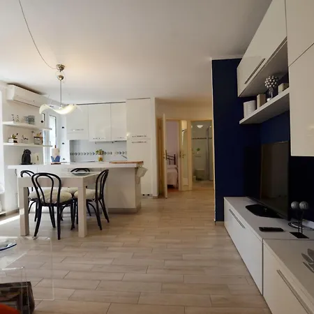 Charming And Tranquil Center Appartamento